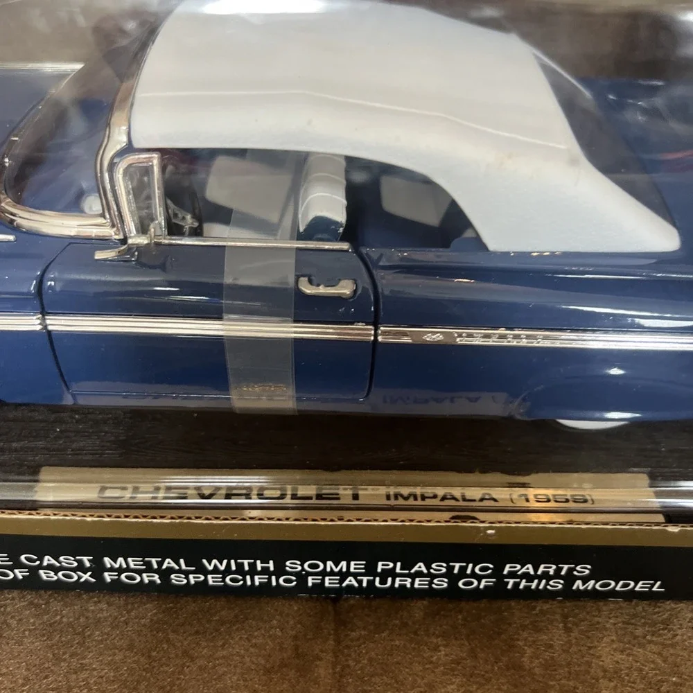 Timeless Classics Chevrolet 1959 Blue Impala 1:18 450437 Model New In Box